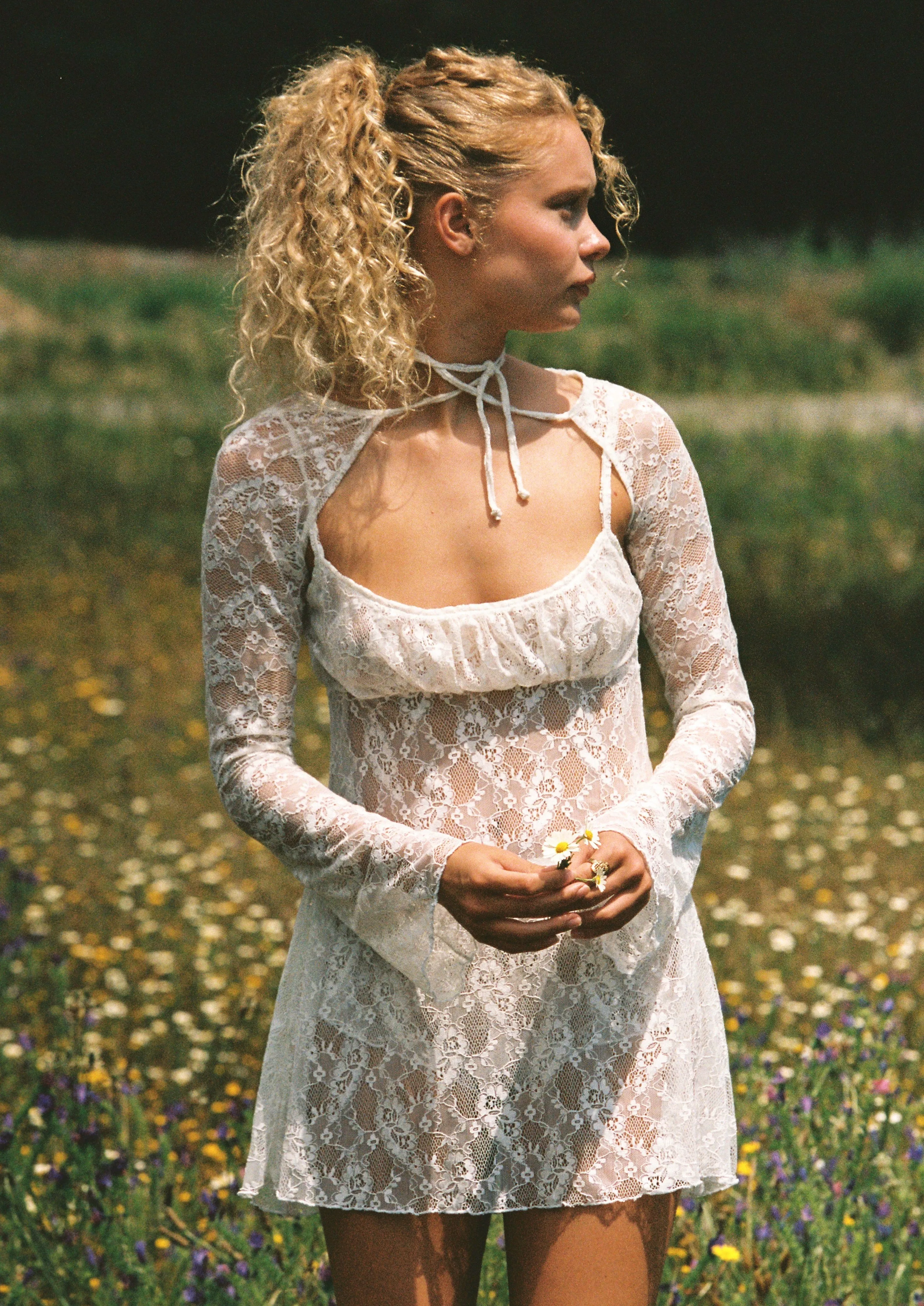 Bisou Bell-Sleeved Bolero │ Ivory Lace