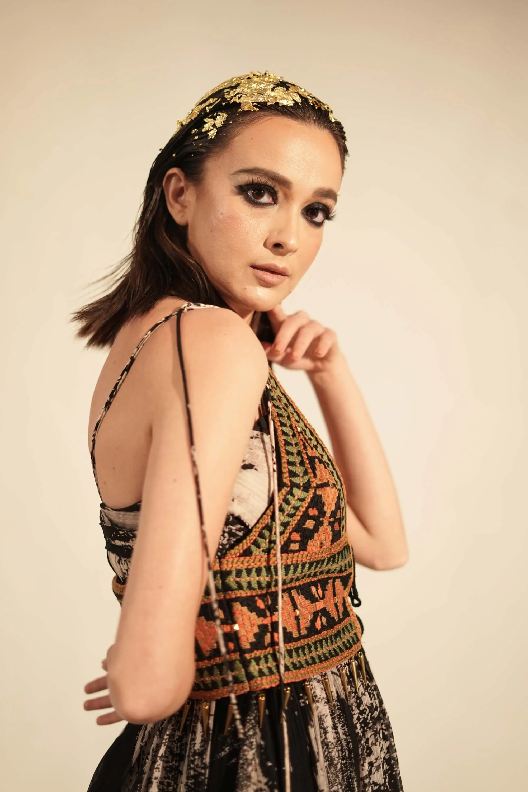 Black embellished gille