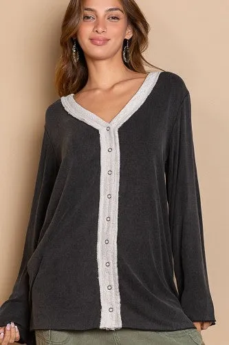 Black Snap Front Bell Sleeve Knitted Top