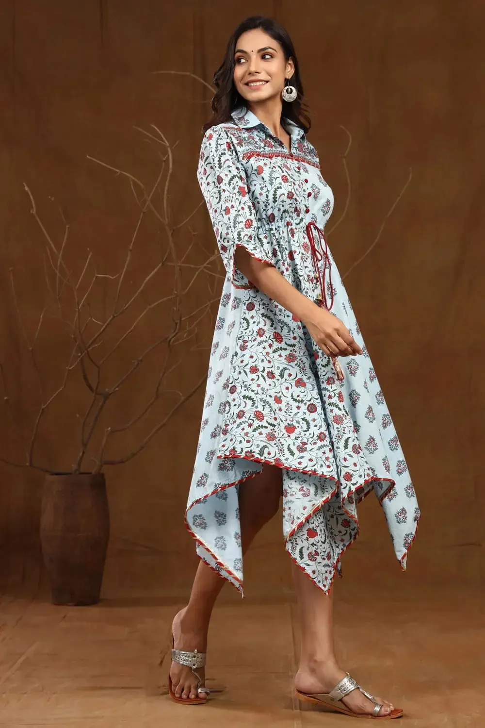 Blue Cambric Floral Print Asymmetric Dress With Mask