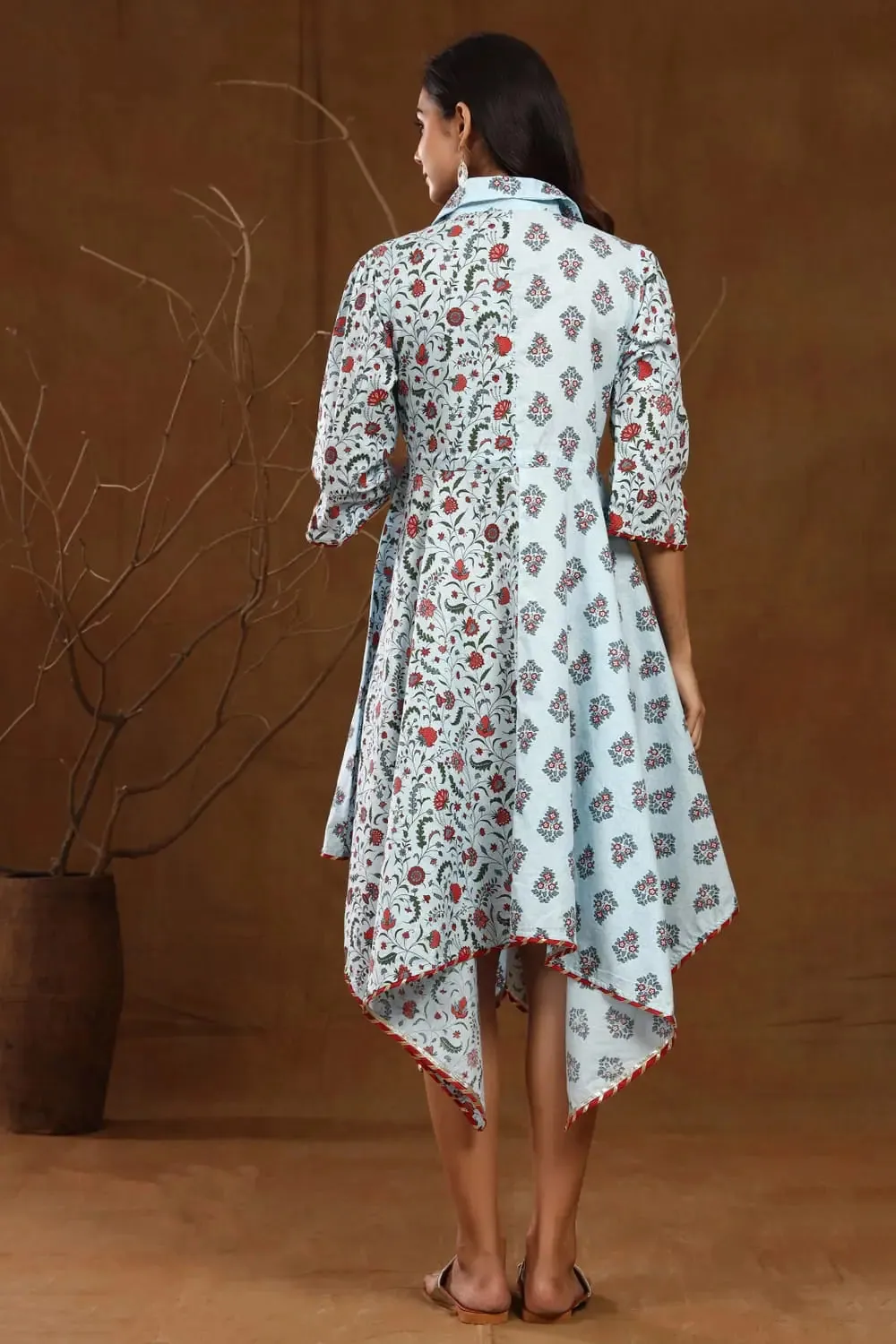 Blue Cambric Floral Print Asymmetric Dress With Mask