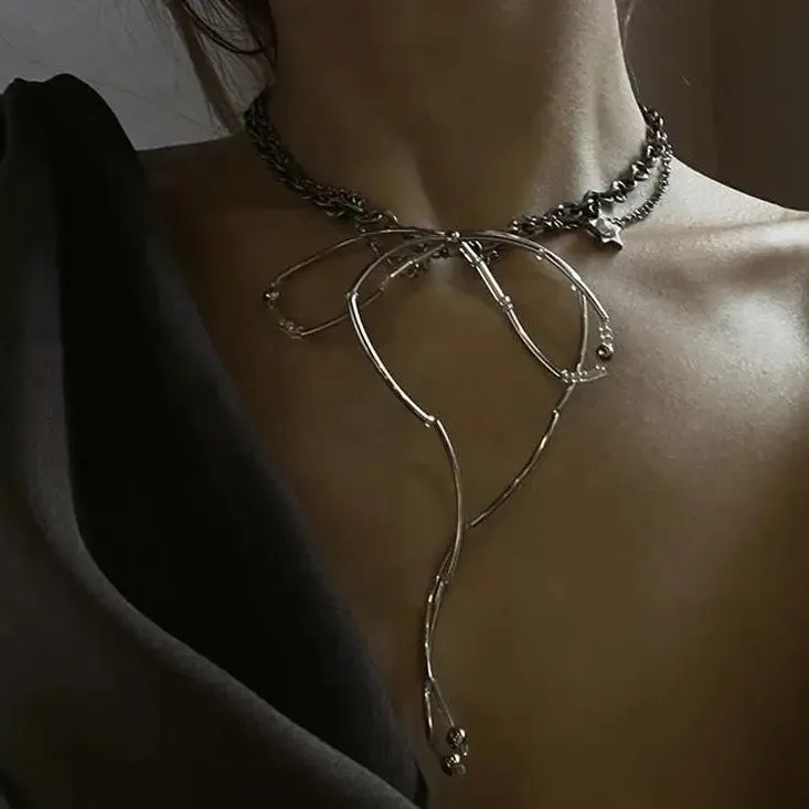 Bow-Shaped Choker Blending Grunge and Coquette Styles for Y2K Looks