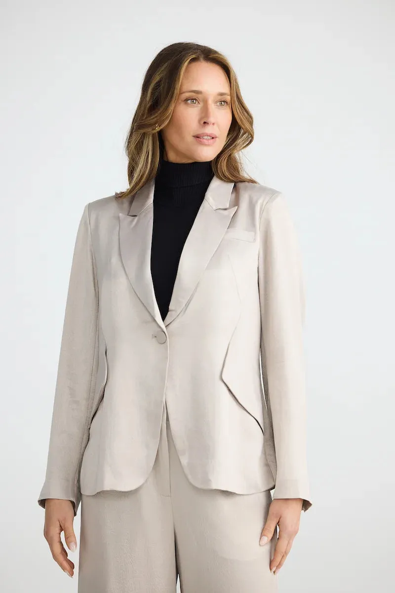 Brave & True -  Ritz Blazer - Champagne