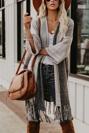 Chicindress Contrast Tassel Knit Coat