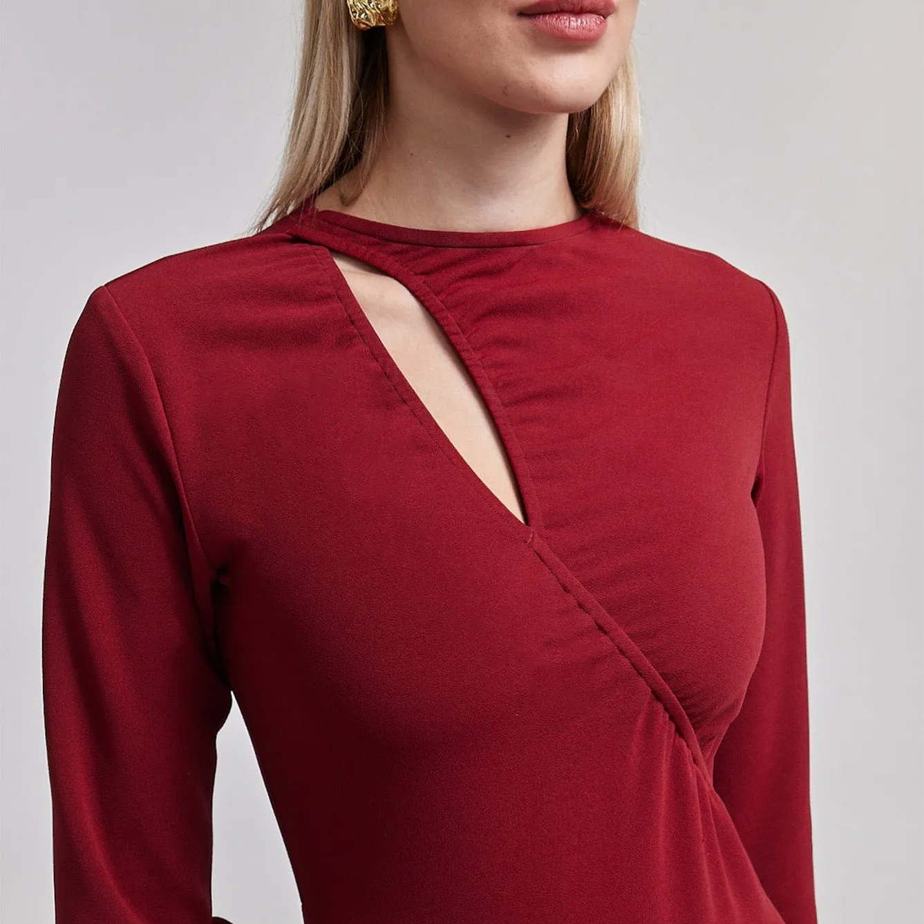 Dark Red Gathered Chest Crepe Midi Dress