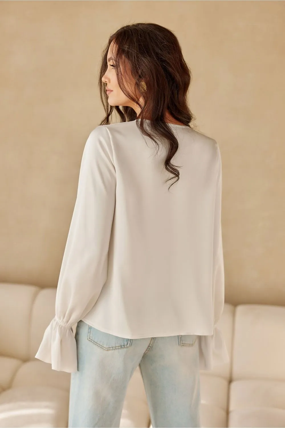 Elegant Tie Neck Puff Blouse