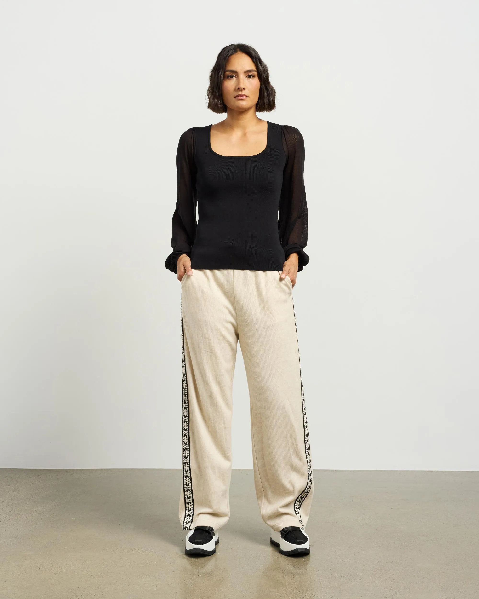 et alia Lucy Knit Top - Black