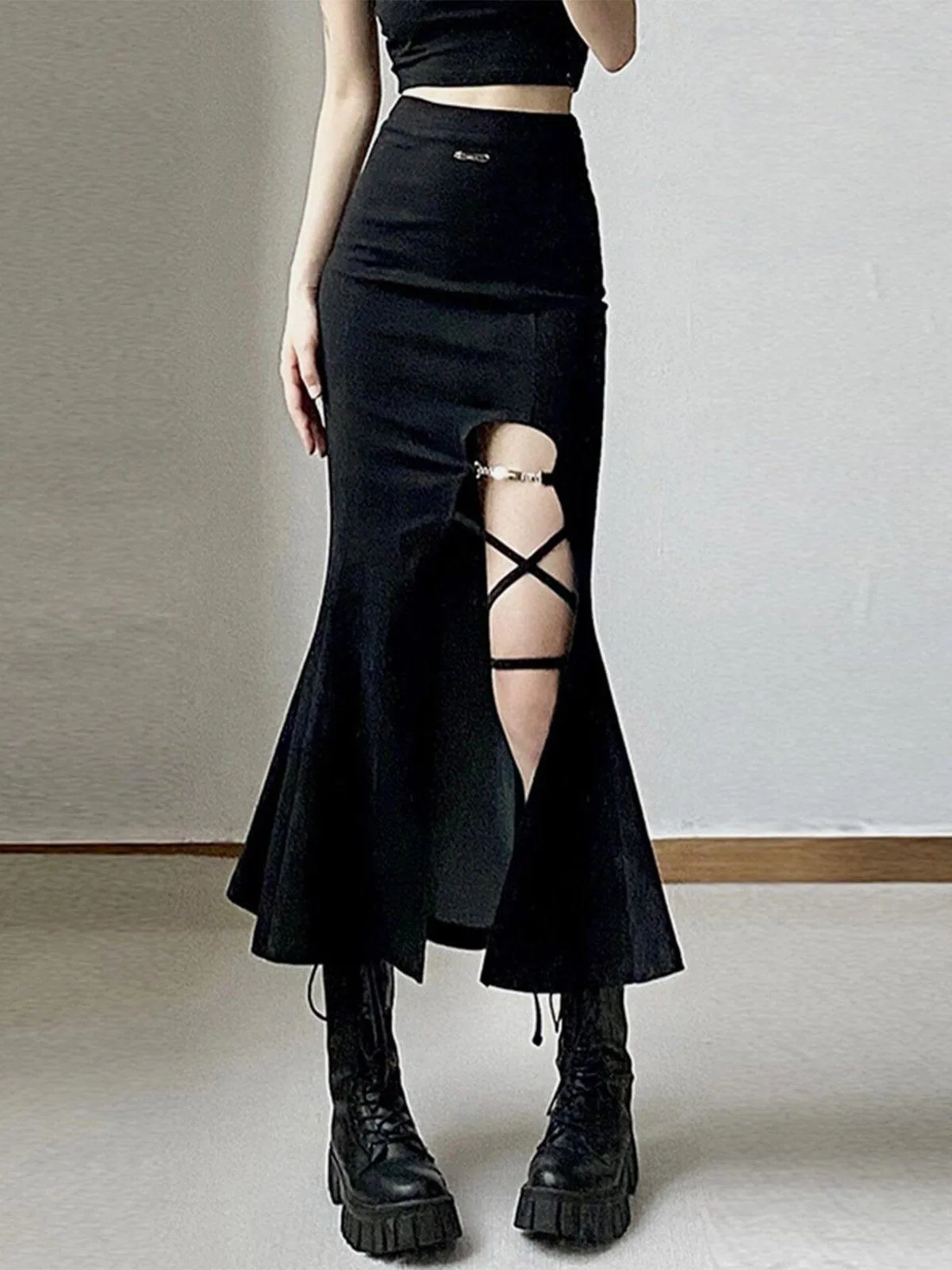 Hollow Split Fishtail Skirt