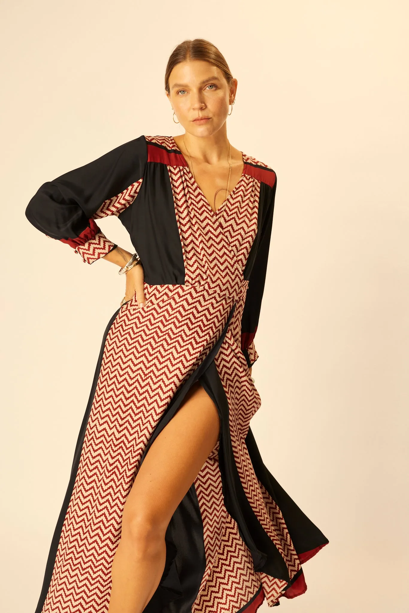 KATE LONG SLEEVE MAXI