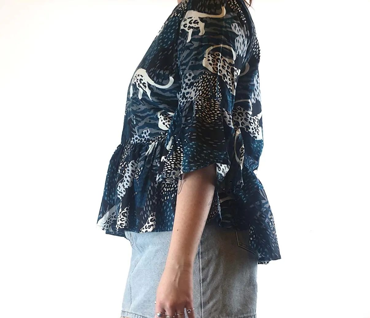 Keshet unique print oversize shirt size SM, best fits AU12