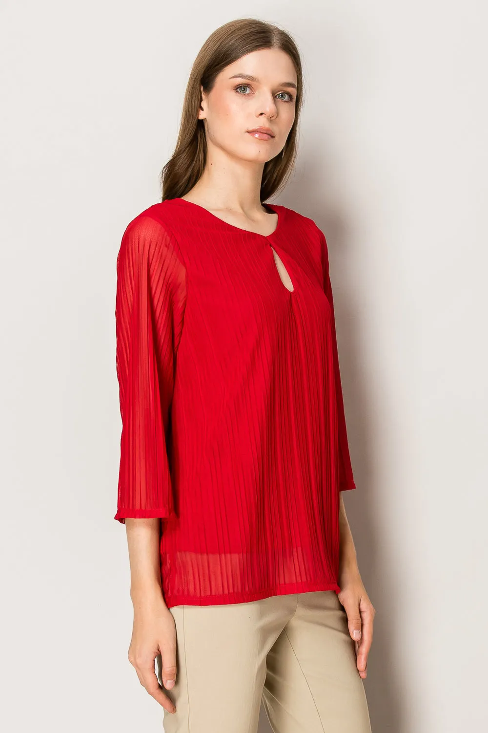KEYHOLE FRONT BELL SLEEVE BLOUSE