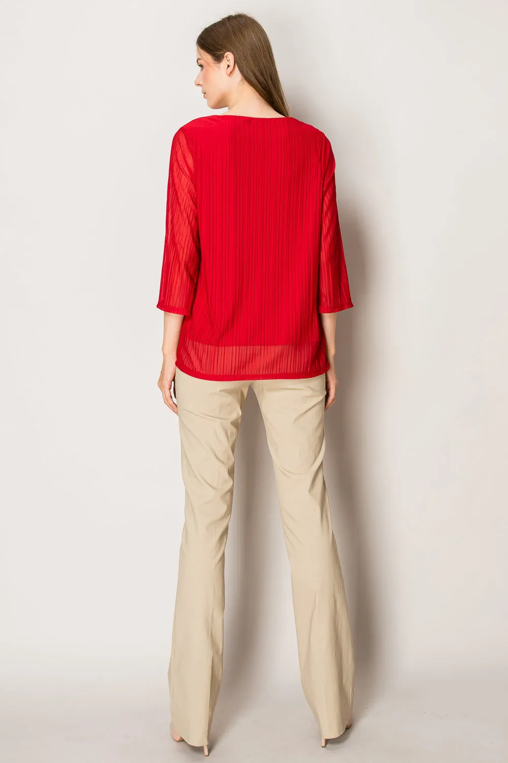 KEYHOLE FRONT BELL SLEEVE BLOUSE