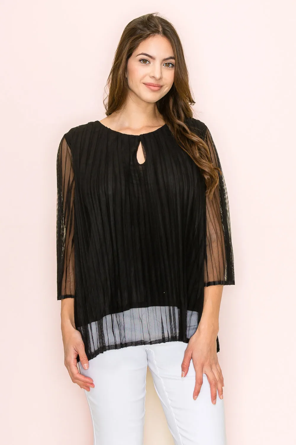 KEYHOLE FRONT BELL SLEEVE BLOUSE