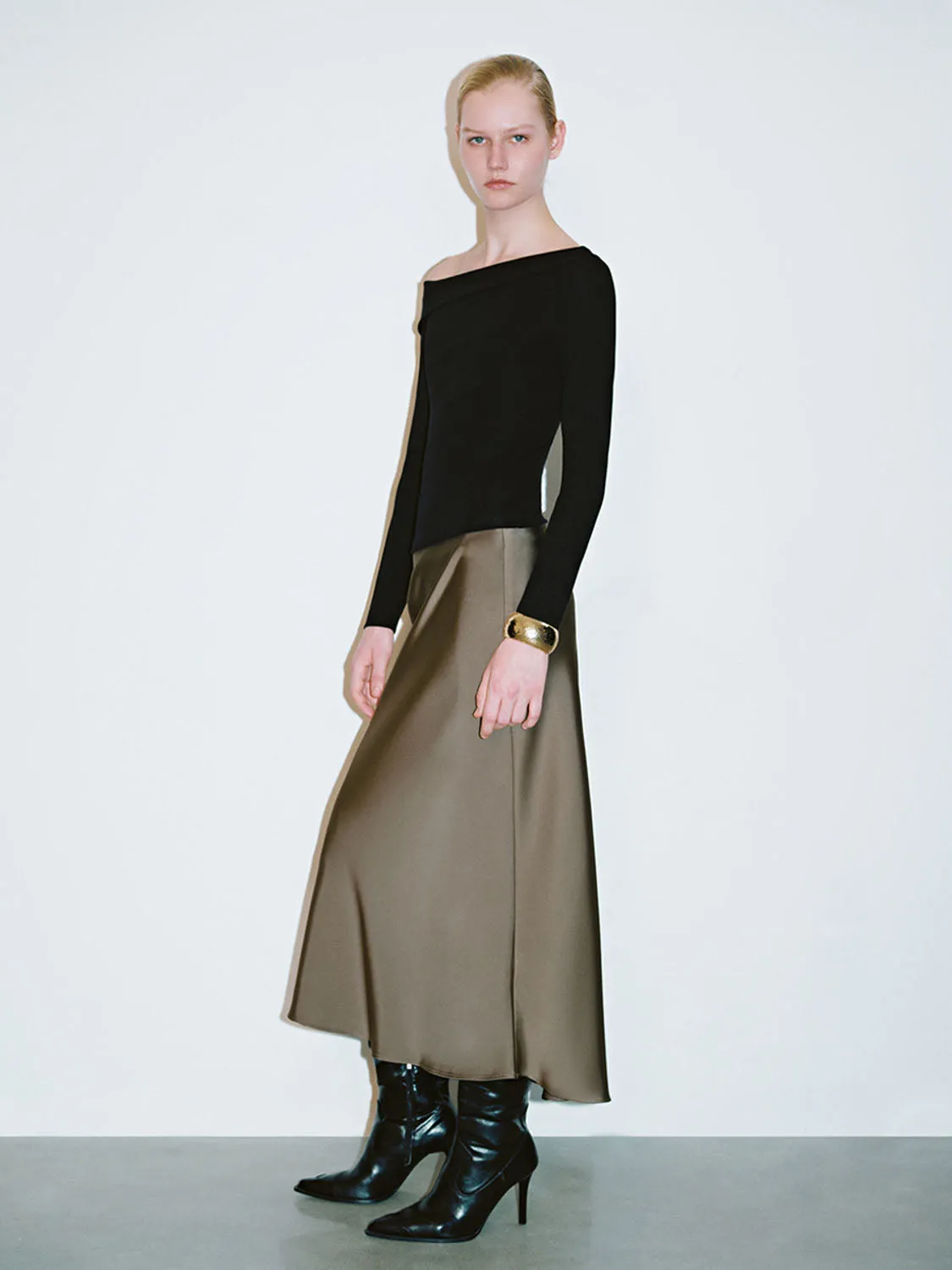 Midi Fishtail Skirts
