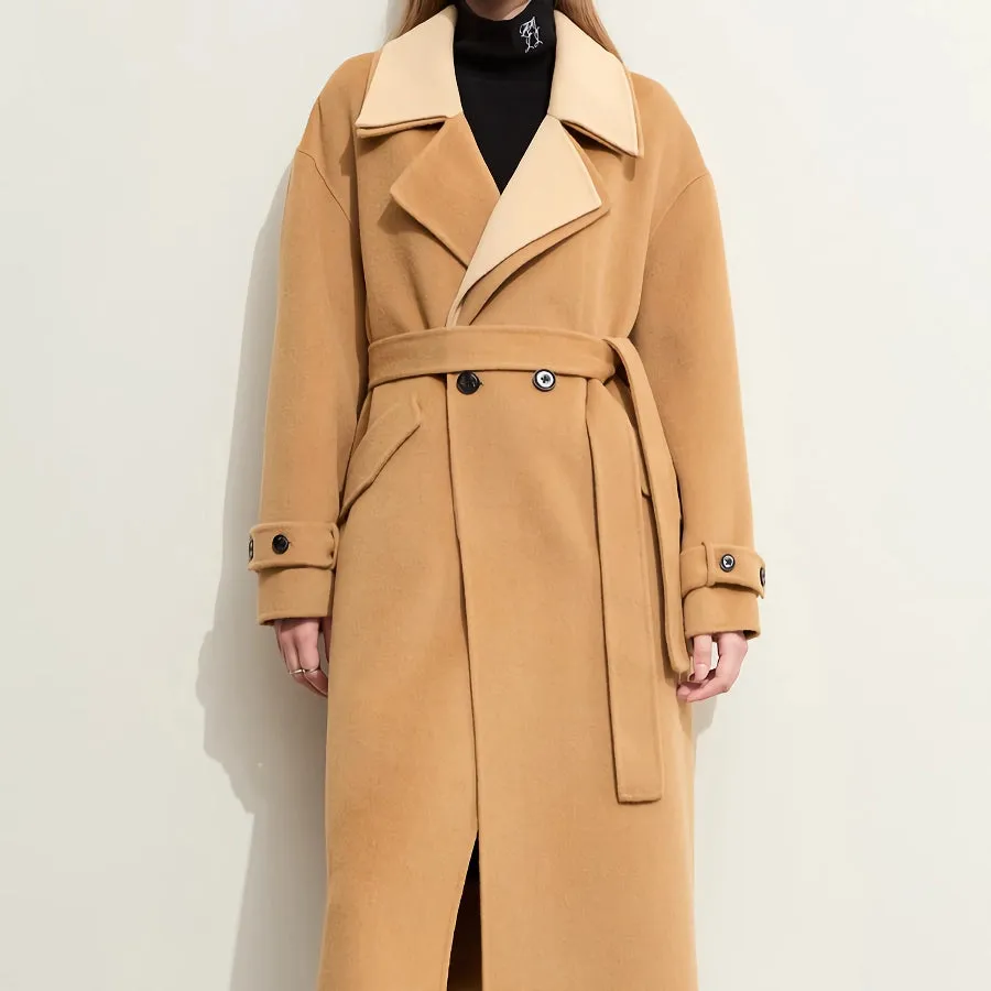 Minimalist Women’s Wool Coat with Contrast Stitching