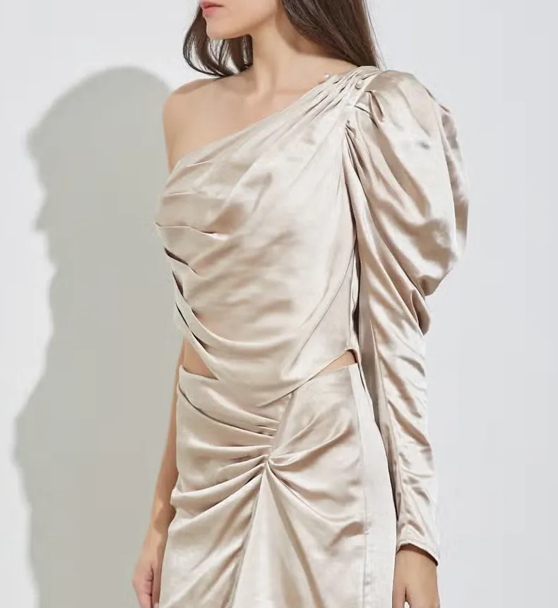 One Shoulder Puff Sleeve Ruched Top