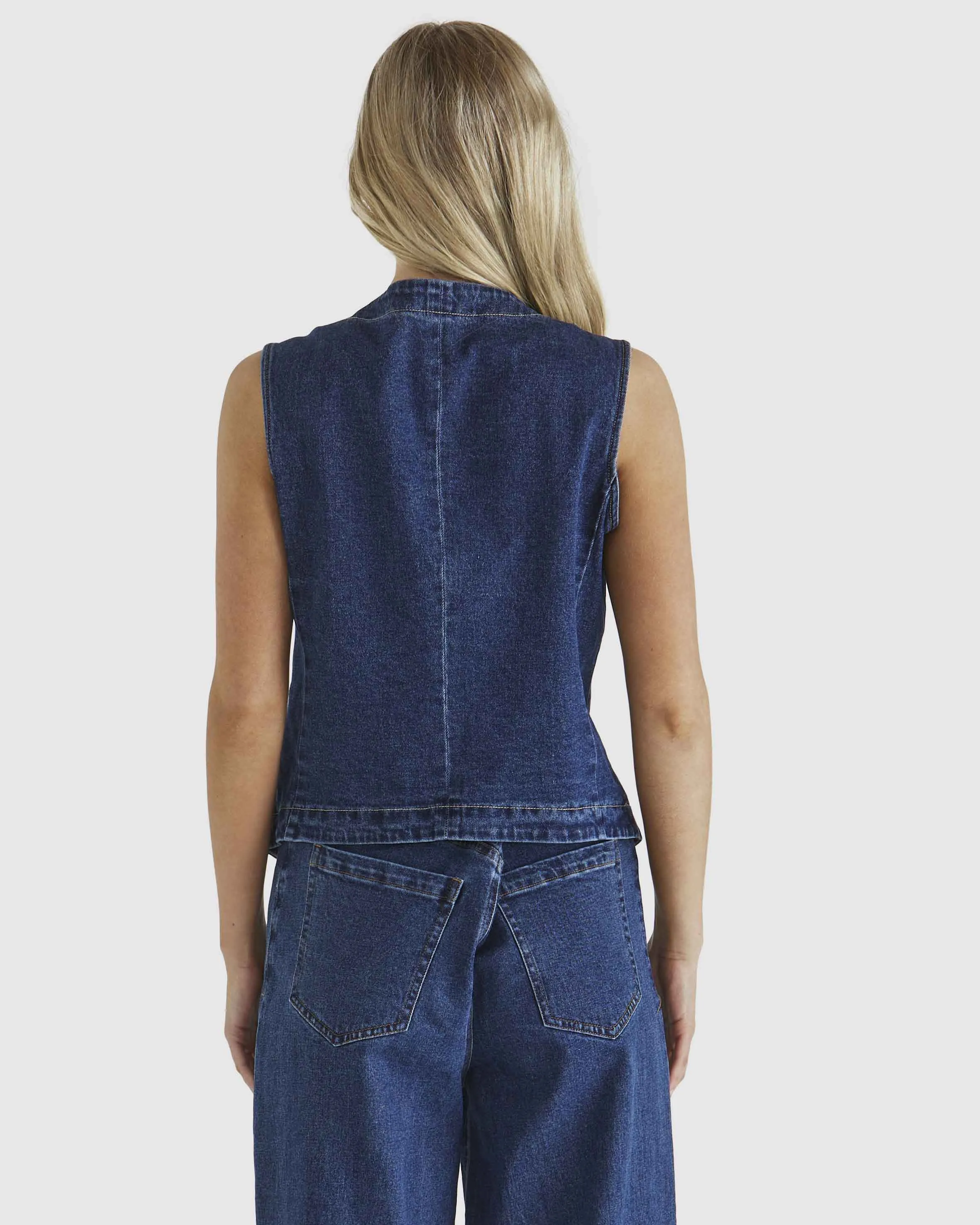 Sass | Marza Vest