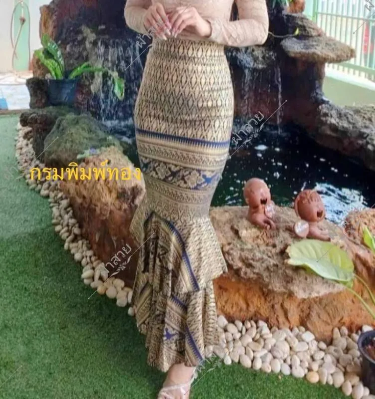 Thai Fish Tail Style Skirt, 18 Colors, Size 26"-36" & Hip 32"-44", Drop 39" Thai Wrap Skirt Pattern