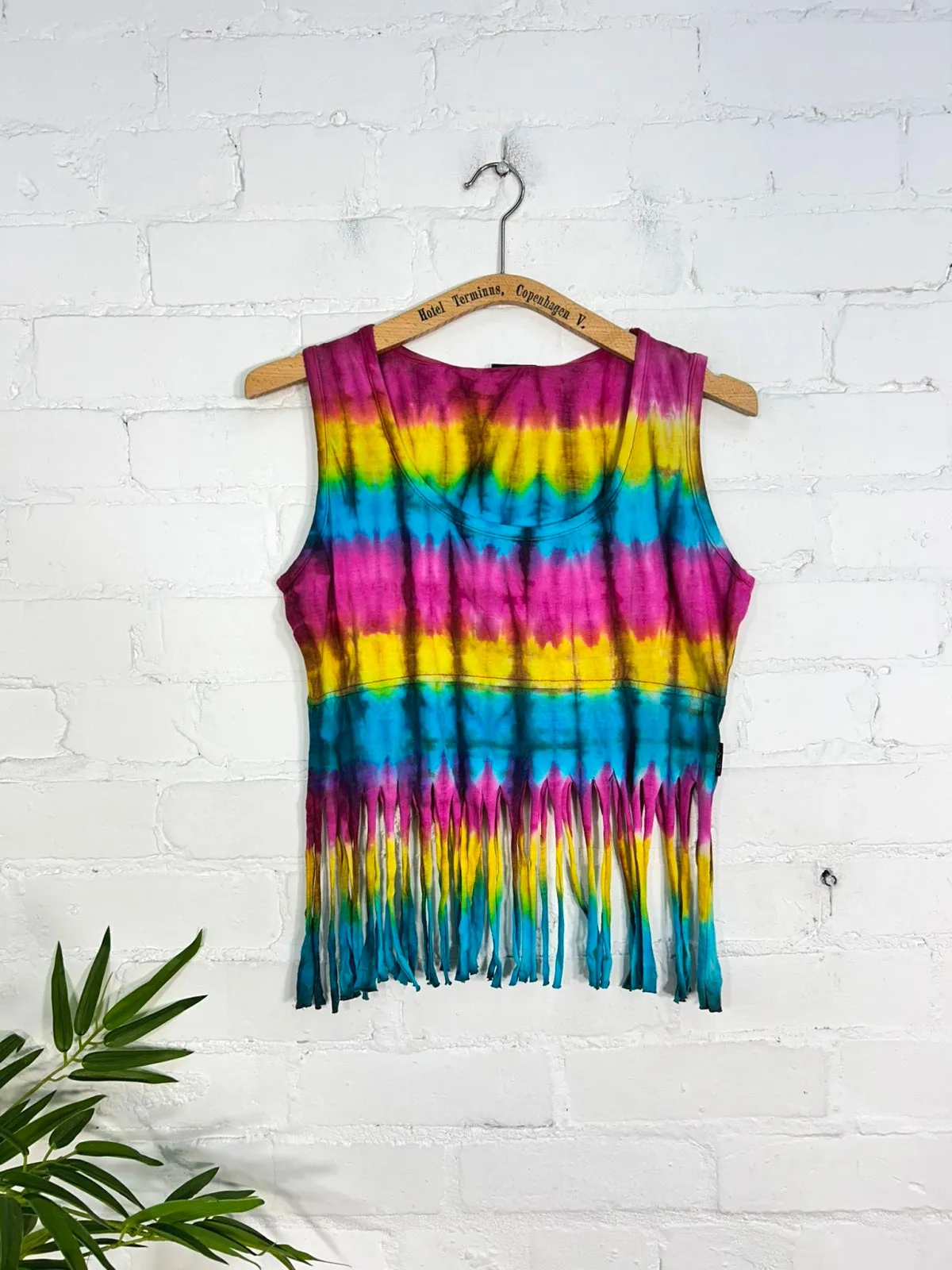 Tie Dye Sleeveless Tassel Top