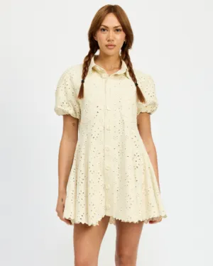 Tilley Oyster Twill Cutout Floral