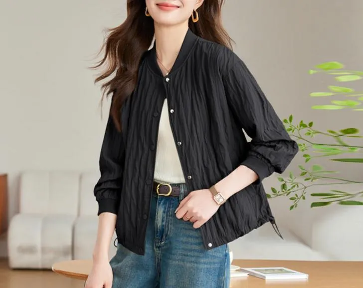 Women Button Up Stand Collar Crinkled Short Jackets