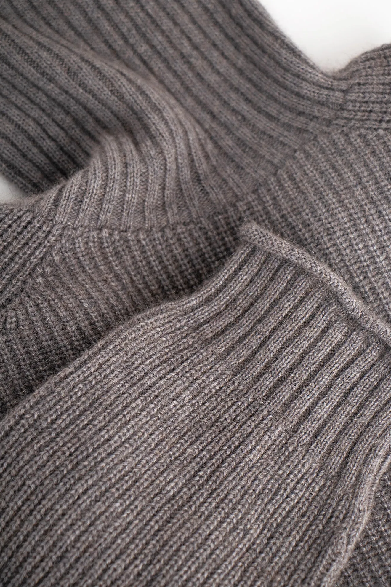 Womens Cirrus Chunky Rib Roll Neck