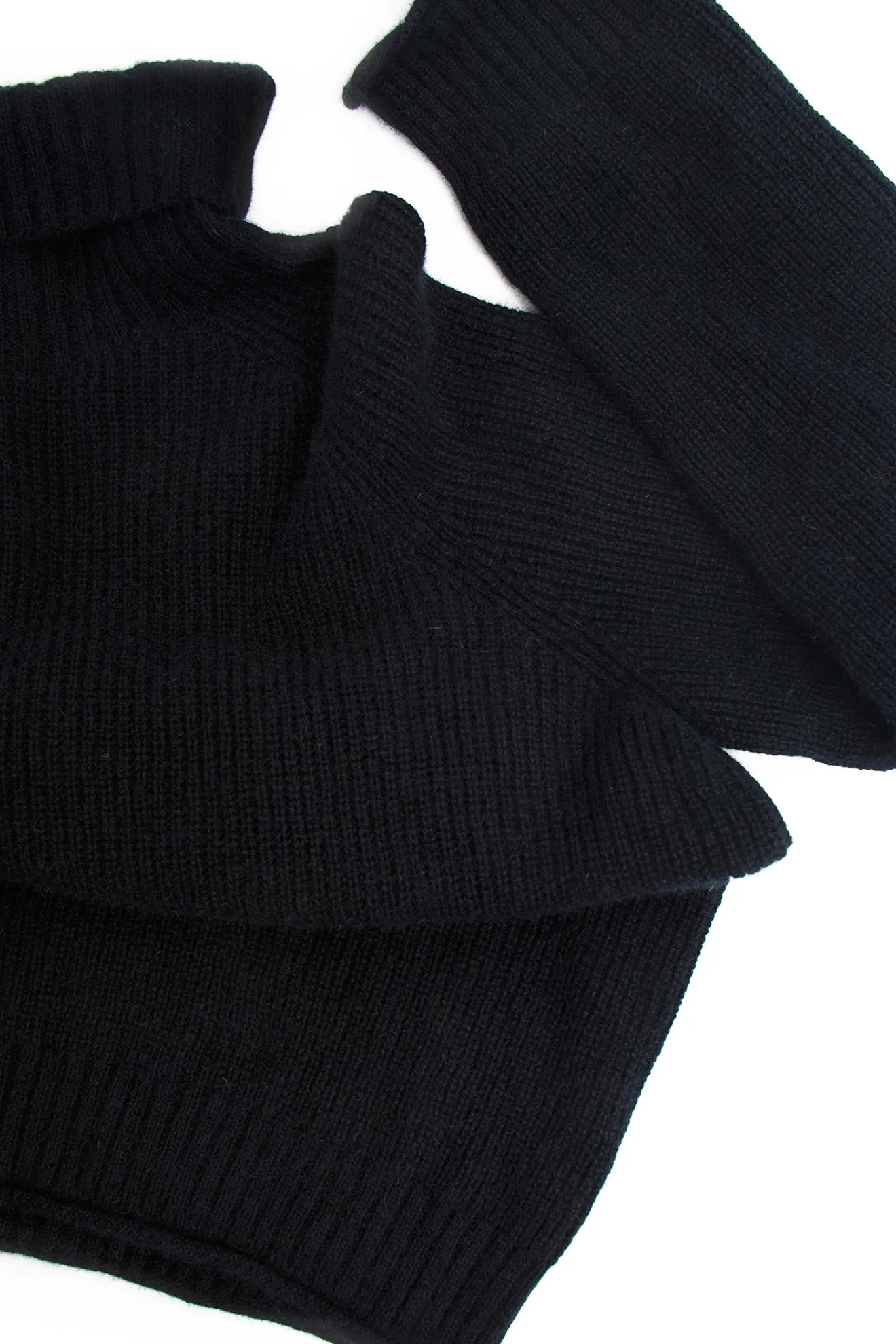 Womens Cirrus Chunky Rib Roll Neck