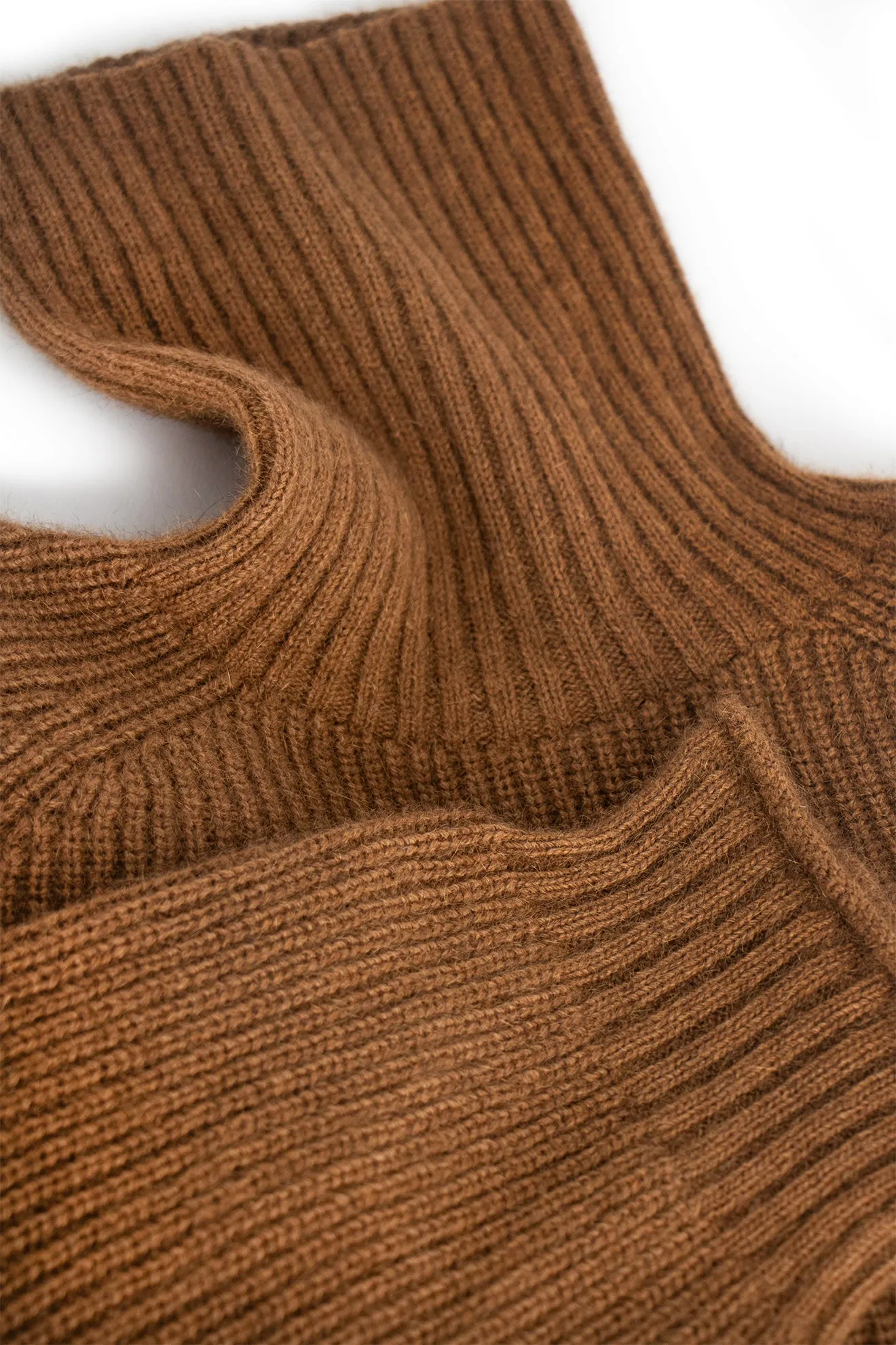 Womens Cirrus Chunky Rib Roll Neck