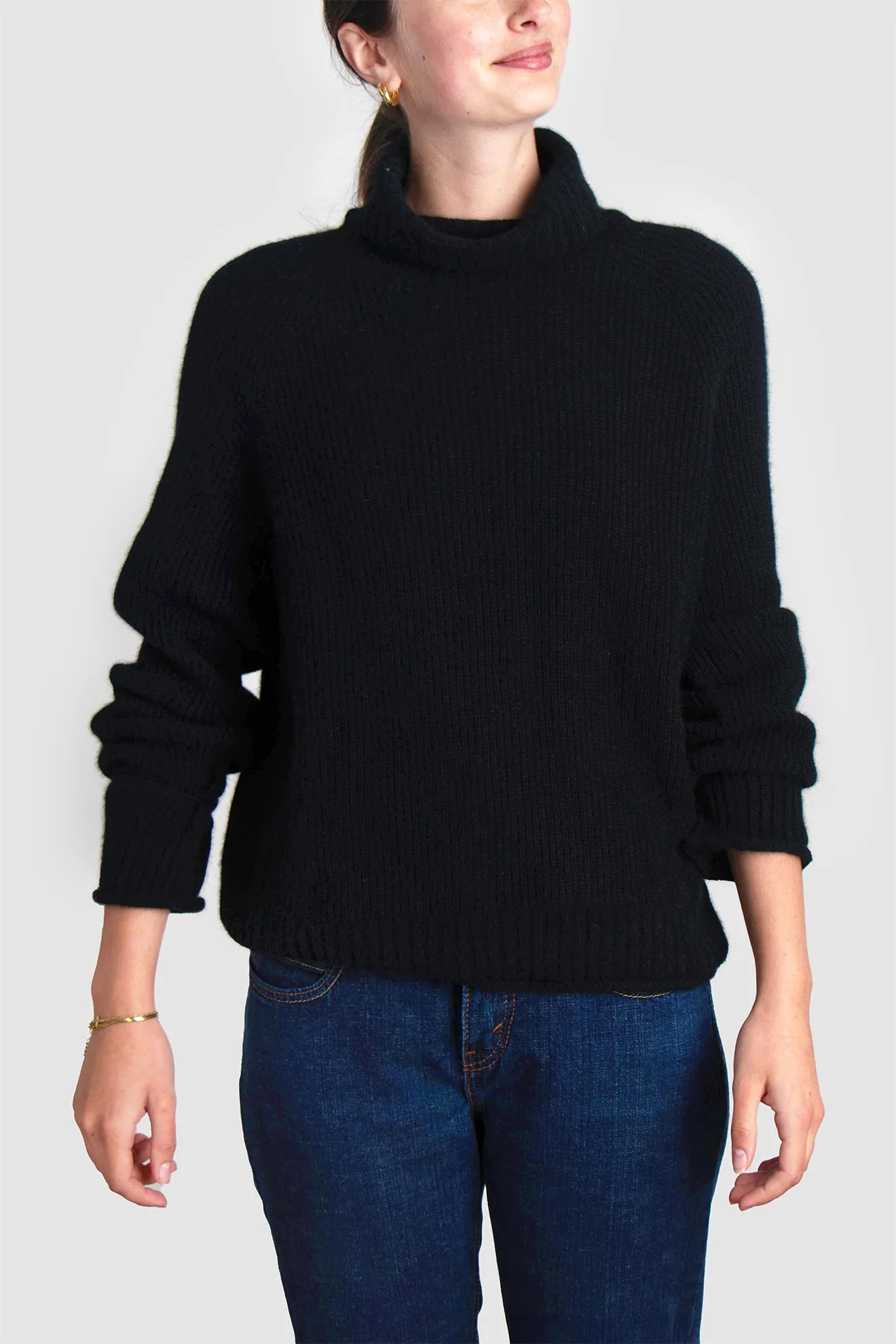 Womens Cirrus Chunky Rib Roll Neck