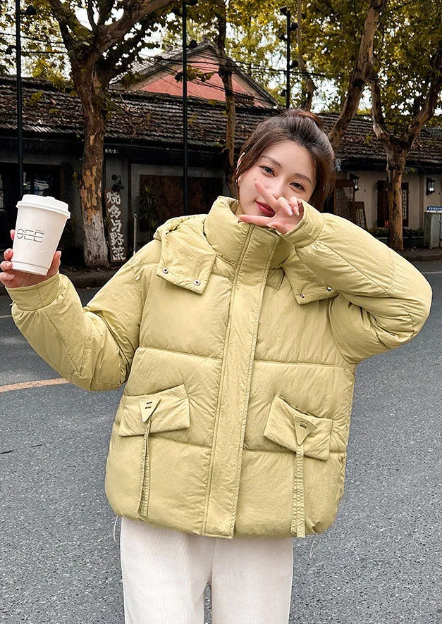 Women's Quilted Puffer Jacket in Solid Color with Padded Comfort