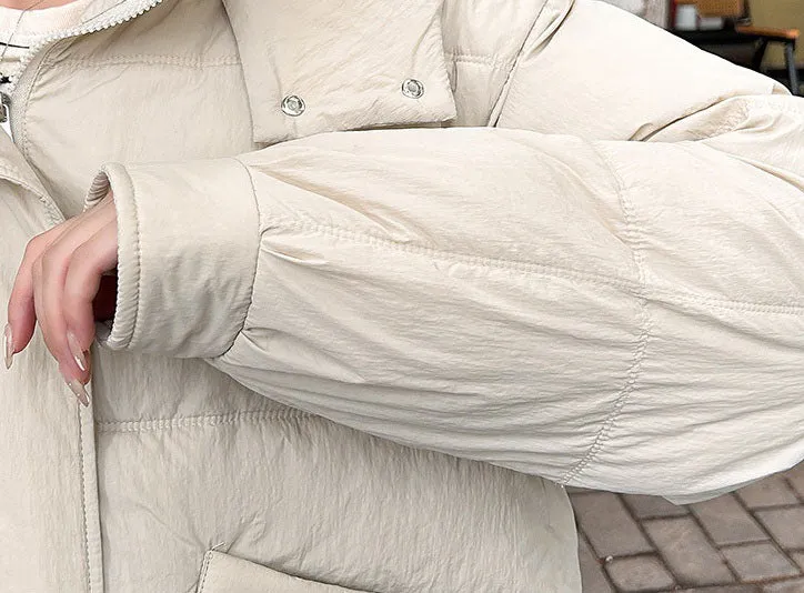 Women's Quilted Puffer Jacket in Solid Color with Padded Comfort